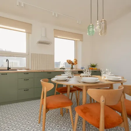 公寓 For 6 People Near Royal Baths Park By Renters Prestige *